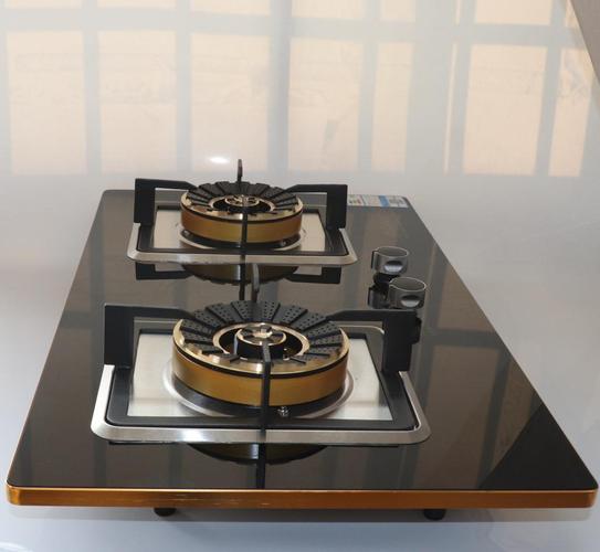 潮州市楓溪區(qū)迅豐家用電器經(jīng)營部提供的臺(tái)嵌入式